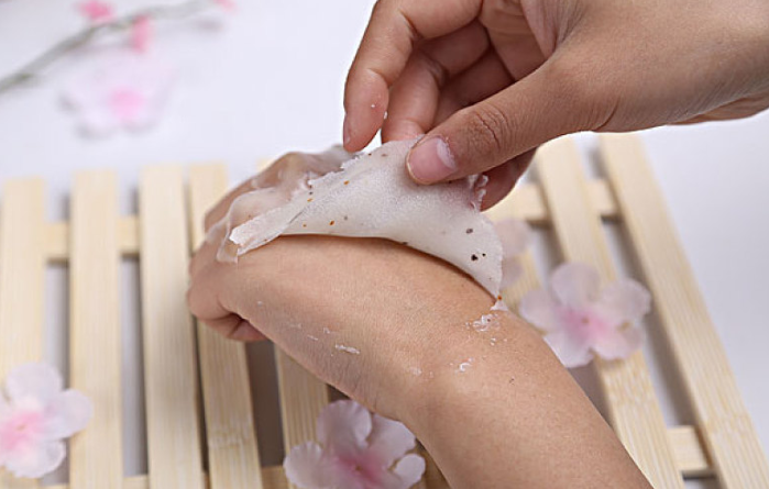 夏天敷什么類型面膜好 夏天敷面膜多久一次 夏天敷什么類型面膜好 夏天敷面膜多久一次