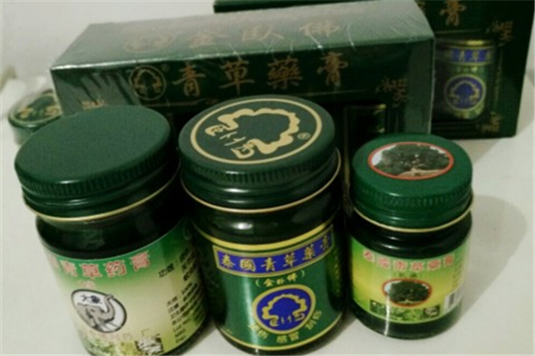 青草膏可以用來提神醒腦嗎 青草膏怎么提神醒腦 青草膏可以用來提神醒腦嗎 青草膏怎么提神醒腦