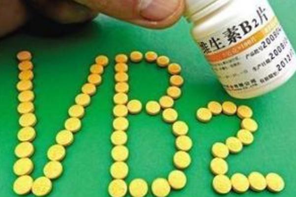 維生素b2會導(dǎo)致尿液發(fā)黃么 維生素b2會讓皮膚變黃嗎 維生素b2會導(dǎo)致尿液發(fā)黃么 維生素b2會讓皮膚變黃嗎