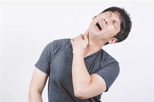 富貴包會(huì)造成手腳發(fā)麻嗎 富貴包導(dǎo)致手麻怎么辦 富貴包會(huì)造成手腳發(fā)麻嗎 富貴包導(dǎo)致手麻怎么辦