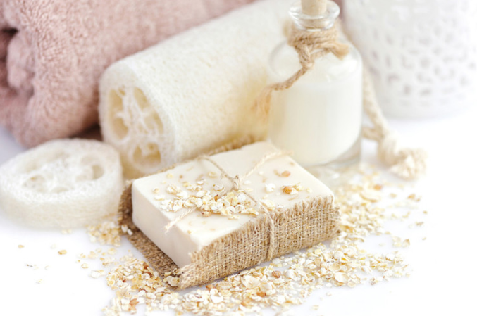 先擦身體乳還是防曬 防曬和身體乳先用哪個 先擦身體乳還是防曬 防曬和身體乳先用哪個