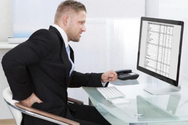 久坐肚子脹氣的原因 久坐肚子脹氣怎么辦 久坐肚子脹氣的原因 久坐肚子脹氣怎么辦