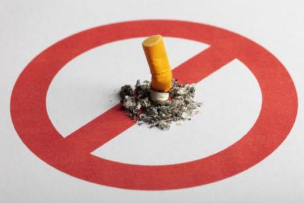 國家衛(wèi)健委正推動全國層面控?zé)熈⒎?僅13.8%國人享無煙立法保護 國家衛(wèi)健委正推動全國層面控?zé)熈⒎?僅13.8%國人享無煙立法保護