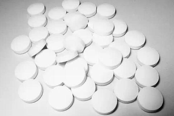 安眠藥的藥效是多久 安眠藥的藥效多久發(fā)揮 安眠藥的藥效是多久 安眠藥的藥效多久發(fā)揮