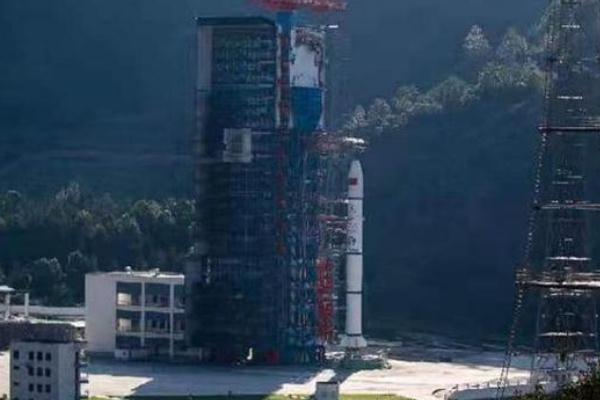 中國成功發(fā)射遙感三十號10組衛(wèi)星 順利進入預定軌道 中國成功發(fā)射遙感三十號10組衛(wèi)星 順利進入預定軌道