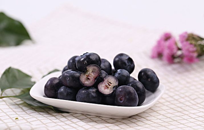 天天吃藍莓的好處 兒童吃藍莓的好處 天天吃藍莓的好處 兒童吃藍莓的好處