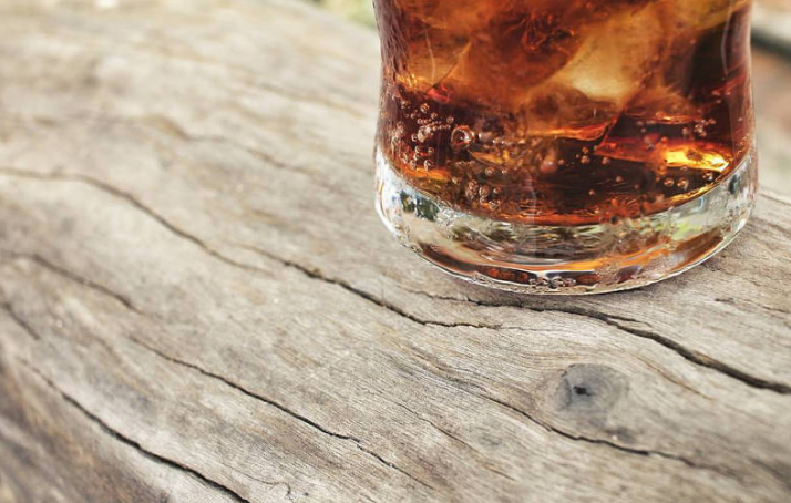 罐裝可樂多少錢一瓶 罐裝可樂放冷凍會爆炸嗎 罐裝可樂多少錢一瓶 罐裝可樂放冷凍會爆炸嗎