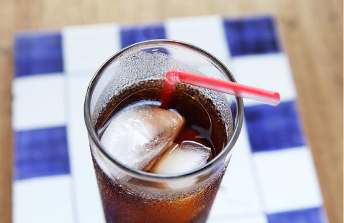 可樂(lè)加熱能喝嗎 可樂(lè)加熱以后喝對(duì)身體有害嗎 可樂(lè)加熱能喝嗎 可樂(lè)加熱以后喝對(duì)身體有害嗎