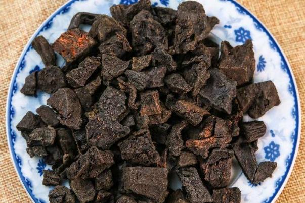 何首烏可以治療脫發(fā)嗎 何首烏可以生發(fā)嗎 何首烏可以治療脫發(fā)嗎 何首烏可以生發(fā)嗎