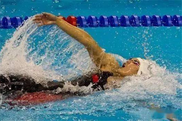 徐嘉余100米仰泳決賽獲第5名 仰泳的姿勢(shì)像什么 徐嘉余100米仰泳決賽獲第5名 仰泳的姿勢(shì)像什么