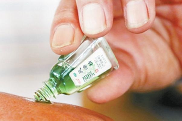 風(fēng)油精會傷害皮膚嗎 風(fēng)油精會燃燒或者爆炸嗎 風(fēng)油精會傷害皮膚嗎 風(fēng)油精會燃燒或者爆炸嗎