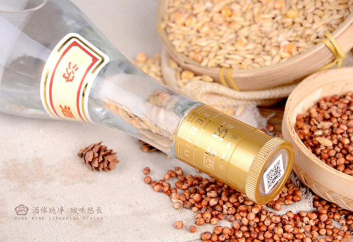 黃蓋玻汾53度多少錢一瓶 黃蓋玻汾和紅蓋玻汾有什么區(qū)別 黃蓋玻汾53度多少錢一瓶 黃蓋玻汾和紅蓋玻汾有什么區(qū)別