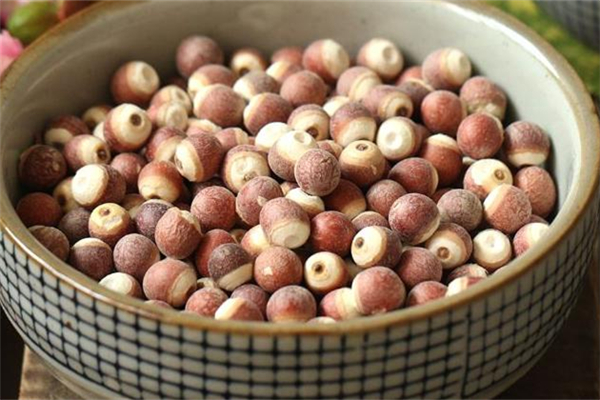 芡實味道刺鼻是什么原因 芡實聞起來什么味道的 芡實味道刺鼻是什么原因 芡實聞起來什么味道的