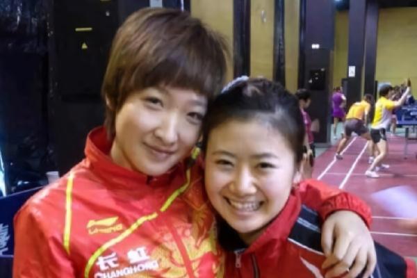 劉詩(shī)雯福原愛(ài)的神仙閨蜜情 打乒乓球能減肥嗎 劉詩(shī)雯福原愛(ài)的神仙閨蜜情 打乒乓球能減肥嗎