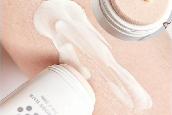 脫毛膏會導(dǎo)致狐臭嗎 脫毛膏會越長越粗嗎 脫毛膏會導(dǎo)致狐臭嗎 脫毛膏會越長越粗嗎