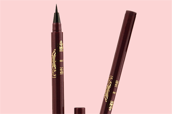 眼線筆會不會傷害眼睛 眼線筆會導致眼睛過敏嗎 眼線筆會不會傷害眼睛 眼線筆會導致眼睛過敏嗎