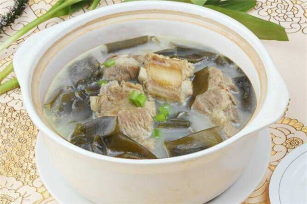 秋老虎對(duì)皮膚的傷害 秋老虎喝綠豆湯好嗎 秋老虎對(duì)皮膚的傷害 秋老虎喝綠豆湯好嗎