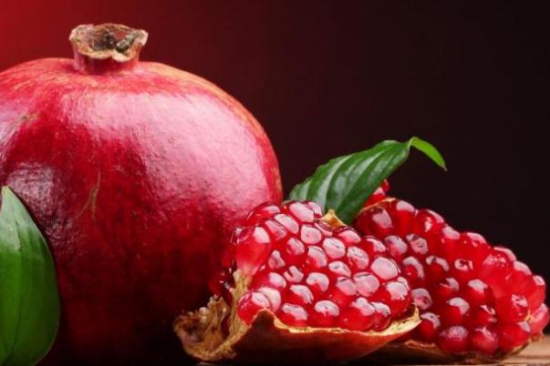 石榴的營養(yǎng)價(jià)值與功效 哪些人不適宜吃石榴 石榴的營養(yǎng)價(jià)值與功效 哪些人不適宜吃石榴