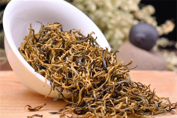 金駿眉是什么茶 金駿眉和正山小種哪個(gè)好 金駿眉是什么茶 金駿眉和正山小種哪個(gè)好