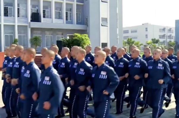 監(jiān)獄拍視頻介紹高墻內(nèi)的世界 監(jiān)獄生活是什么樣子的 監(jiān)獄拍視頻介紹高墻內(nèi)的世界 監(jiān)獄生活是什么樣子的