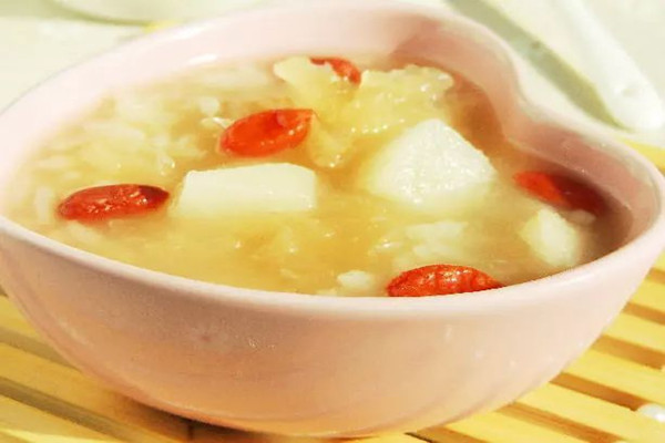 雪梨可以煲粥嗎 雪梨怎么熬粥 雪梨可以煲粥嗎 雪梨怎么熬粥