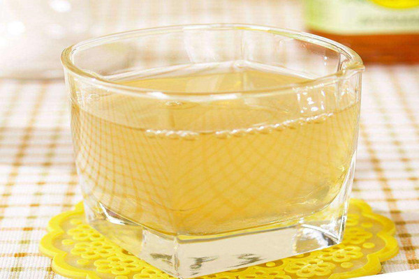蜂蜜水什么時候喝效果最佳 蜂蜜水的正確沖泡方法 蜂蜜水什么時候喝效果最佳 蜂蜜水的正確沖泡方法