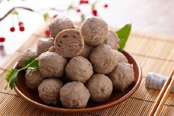 牛肉丸選哪部位的肉最好 牛肉丸的功效和作用 牛肉丸選哪部位的肉最好 牛肉丸的功效和作用