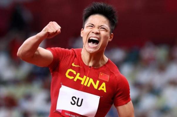 中國(guó)代表團(tuán)旗手蘇炳添亮相 短跑的好處有哪些 中國(guó)代表團(tuán)旗手蘇炳添亮相 短跑的好處有哪些