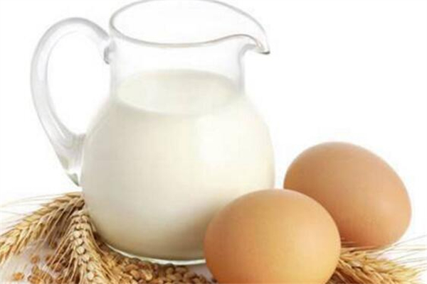 羊奶可以降血糖嗎 羊奶糖尿病的人能喝嗎 羊奶可以降血糖嗎 羊奶糖尿病的人能喝嗎