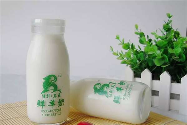 羊奶要煮開(kāi)了喝嗎 羊奶煮沸了還有營(yíng)養(yǎng)嗎 羊奶要煮開(kāi)了喝嗎 羊奶煮沸了還有營(yíng)養(yǎng)嗎