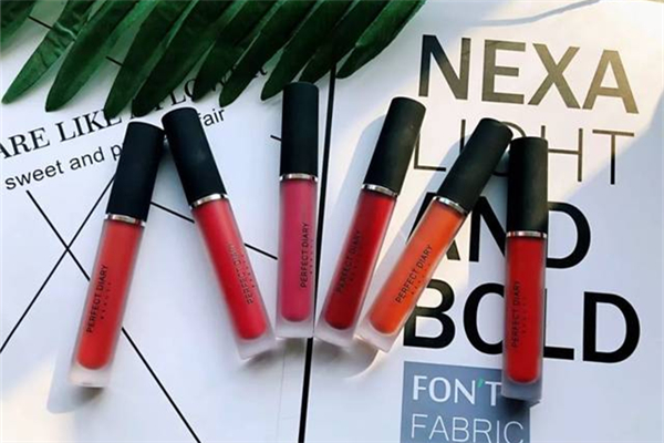 完美日記哪個(gè)系列口紅值得買 完美日記口紅系列的區(qū)別 完美日記哪個(gè)系列口紅值得買 完美日記口紅系列的區(qū)別