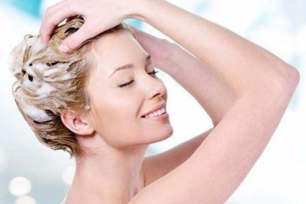 頭發(fā)保養(yǎng)有什么好處 保養(yǎng)頭發(fā)用什么好 頭發(fā)保養(yǎng)有什么好處 保養(yǎng)頭發(fā)用什么好