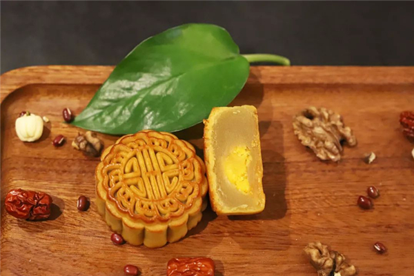 中秋節(jié)車票什么時(shí)候可以買 中秋節(jié)回家要給父母買什么 中秋節(jié)車票什么時(shí)候可以買 中秋節(jié)回家要給父母買什么