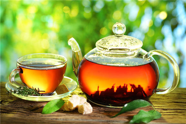 老人長(zhǎng)期喝濃茶致重度貧血 喝濃茶有什么危害 老人長(zhǎng)期喝濃茶致重度貧血 喝濃茶有什么危害