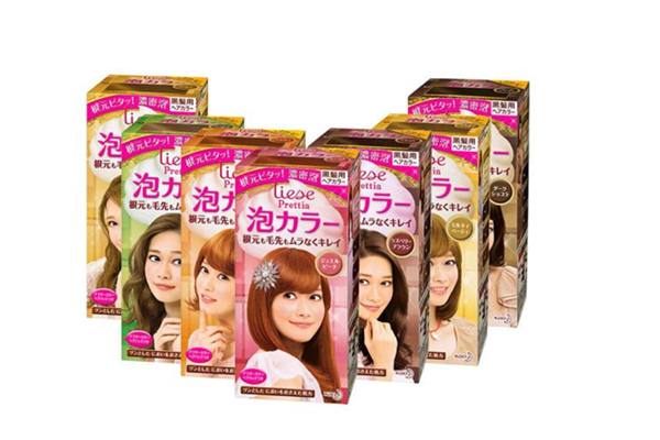 泡泡染發(fā)劑和普通染發(fā)劑的區(qū)別 泡泡染發(fā)劑和染發(fā)膏哪個(gè)好用 泡泡染發(fā)劑和普通染發(fā)劑的區(qū)別 泡泡染發(fā)劑和染發(fā)膏哪個(gè)好用