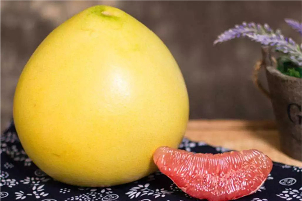 柚子可以止咳潤肺嗎 柚子怎么吃止咳化痰 柚子可以止咳潤肺嗎 柚子怎么吃止咳化痰