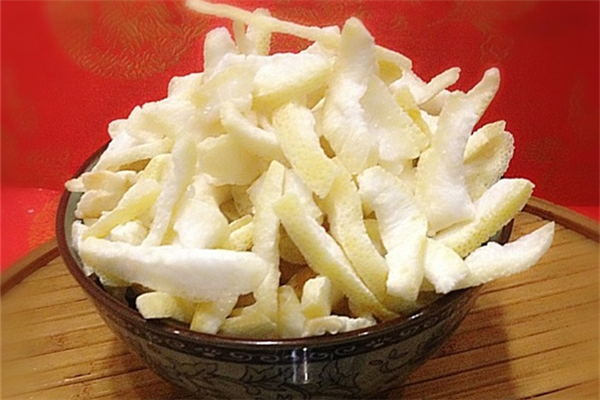 柚子糖為什么發(fā)苦 柚子糖怎么去除苦味 柚子糖為什么發(fā)苦 柚子糖怎么去除苦味