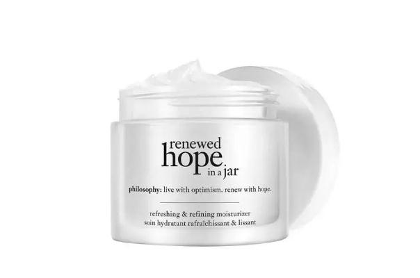 保濕霜對(duì)皮膚的好處 保濕霜對(duì)青春痘有什么作用 保濕霜對(duì)皮膚的好處 保濕霜對(duì)青春痘有什么作用