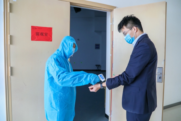 男子拒絕配合疫情防控捅傷工作人員 不配合疫情防控工作應(yīng)如何處罰 男子拒絕配合疫情防控捅傷工作人員 不配合疫情防控工作應(yīng)如何處罰