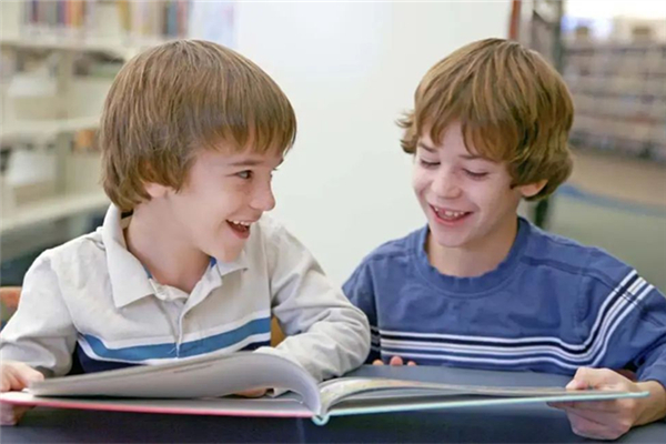 孩子學英語應該先學什么 孩子學英語家長不會怎么辦 孩子學英語應該先學什么 孩子學英語家長不會怎么辦