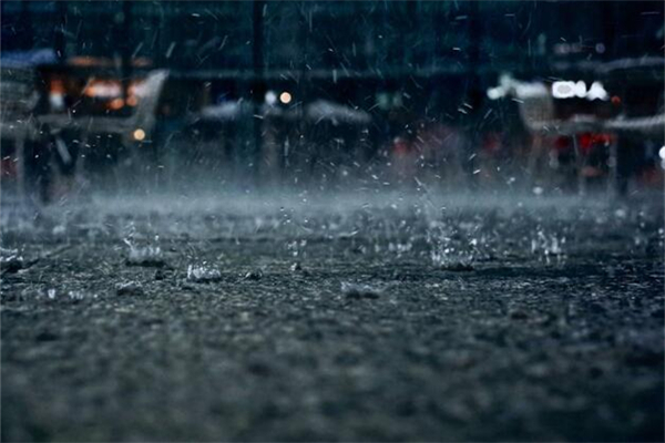 河南人民應(yīng)對(duì)暴雨有多努力 暴雨應(yīng)急自救方法 河南人民應(yīng)對(duì)暴雨有多努力 暴雨應(yīng)急自救方法