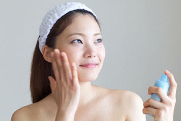 保濕噴霧是干什么用的 保濕噴霧哪個(gè)牌子好用 保濕噴霧是干什么用的 保濕噴霧哪個(gè)牌子好用