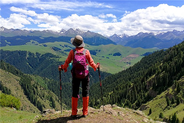 警方認(rèn)定22歲徒步西藏遇難女孩死因 徒步旅行有什么意義 警方認(rèn)定22歲徒步西藏遇難女孩死因 徒步旅行有什么意義