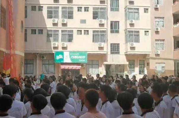 15歲中考生霸凌室友并篡改其志愿 校園霸凌要承擔(dān)什么責(zé)任 15歲中考生霸凌室友并篡改其志愿 校園霸凌要承擔(dān)什么責(zé)任