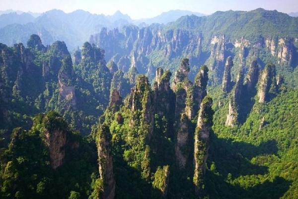 張家界A級(jí)景區(qū)門票向全國游客半價(jià) 張家界景區(qū)有哪些景點(diǎn) 張家界A級(jí)景區(qū)門票向全國游客半價(jià) 張家界景區(qū)有哪些景點(diǎn)