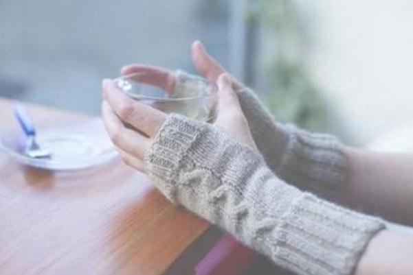 手腳冰涼會發(fā)燒嗎 手腳冰涼會導致不孕嗎 手腳冰涼會發(fā)燒嗎 手腳冰涼會導致不孕嗎