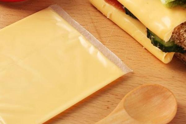 芝士片會發(fā)胖嗎 芝士片對身體好嗎 芝士片會發(fā)胖嗎 芝士片對身體好嗎