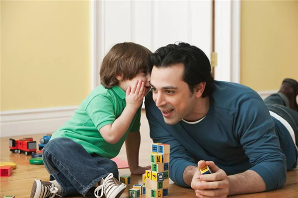 孩子會說話但是不說怎么辦 孩子不愛說話是什么原因造成的 孩子會說話但是不說怎么辦 孩子不愛說話是什么原因造成的