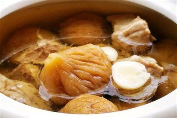 雞湯是高蛋白食物嗎 雞湯適合放什么菌菇 雞湯是高蛋白食物嗎 雞湯適合放什么菌菇