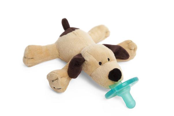 用安撫奶嘴哄睡好不好 用安撫奶嘴會(huì)不會(huì)地包天 用安撫奶嘴哄睡好不好 用安撫奶嘴會(huì)不會(huì)地包天